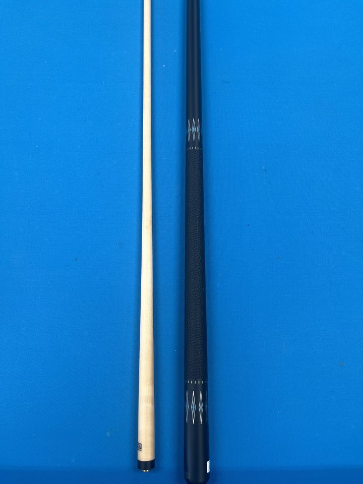 The KODA Black Diamond Performance Cue